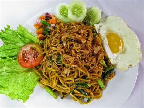 Cara Membuat Mie Goreng Special - Pakar Resep