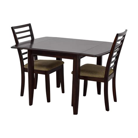 90% OFF - Raymour & Flanigan Raymour & Flanigan Dining Table with Chairs / Tables