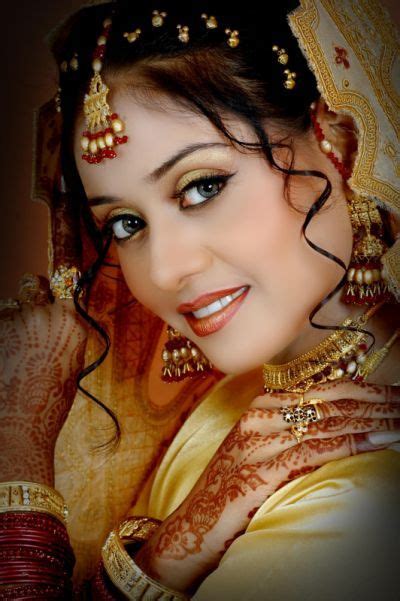 Beautiful Dulhan By Hi5 Wallpaper