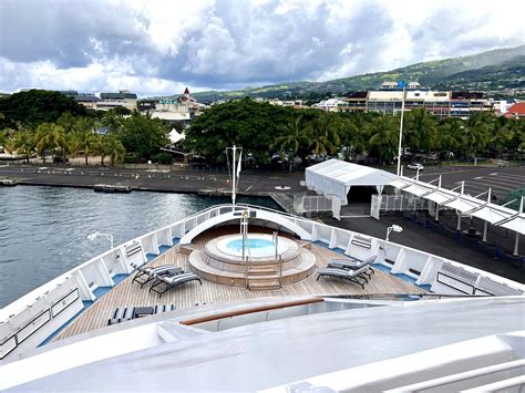 Windstar Cruises Tahiti Review (2022) - Eat Sleep Cruise