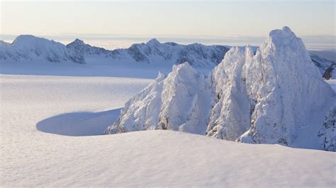 Rugged Kenai Mountain peaks covered in snow, Kachemak Bay State Park, Alaska, USA | Windows ...