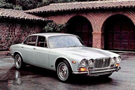 Jaguar XJ6/XJ12 - Classic Car Review | Honest John