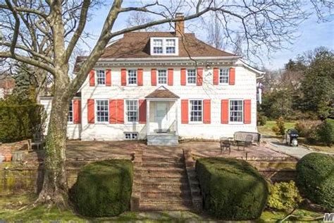 18th-century Dutch Colonial house is a portal to NYC’s past - Curbed NY