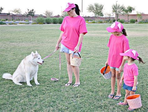 Family Costumes | The Three Little Pigs and The Big Bad Wolf - Brie Brie Blooms