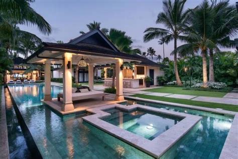 11 Tropical Villas and Homes in Hawaii Where You Can Escape the Winter Photos | Architectural Digest