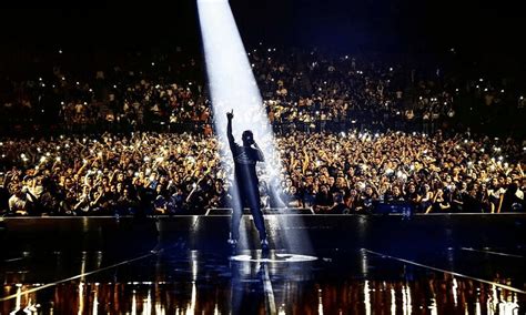 À Lyon, ils étaient trois à vouloir bloquer le concert, et Ninho a déroulé