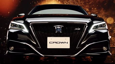 2022 Toyota Crown Royal Saloon