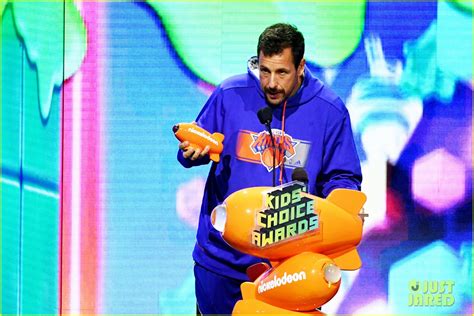 Photo: adam sandler gets slimed at kids choice awards 04 | Photo ...