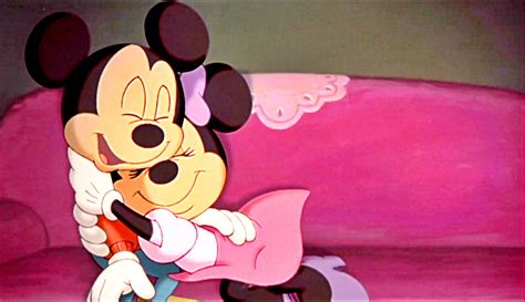 Mickey Mouse and Minnie in Love Wallpapers - Top Free Mickey Mouse and ...