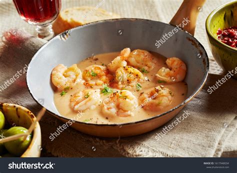 1,034 Lobster In Cream Sauce Images, Stock Photos & Vectors | Shutterstock