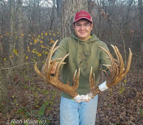 World Record Buck taken in 2016 in Iowa by 15-year old with a bow! The ...