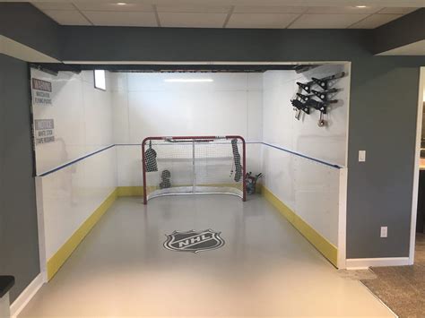 Garage Basement Rinks | Hockey Boards & Synthetic Ice | D1 Rinks