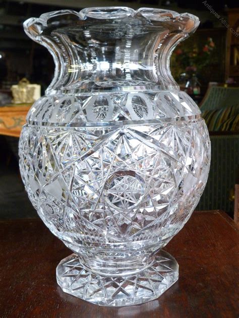 Antiques Atlas - Large Edwardian Cut Glass Flower Vase.