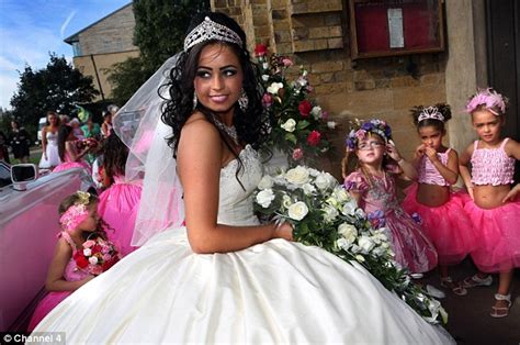 My Big Fat Gypsy Fortune: REVEALED... How travellers REALLY pay for those lavish weddings ...