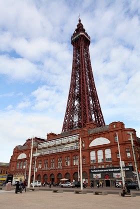 Blackpool Lights – Bob the Brit