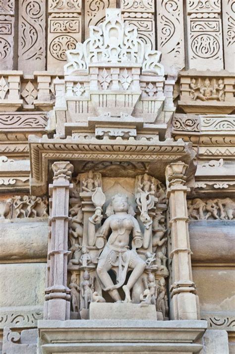 Understanding the sculptures of Khajuraho temples - My Simple Sojourn