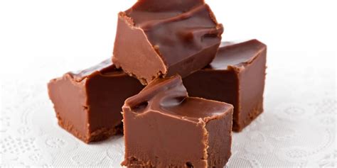 Hershey's rich cocoa fudge recipe from the '70s & '80s - Click Americana