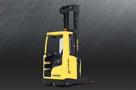 Reach Trucks | Reach Truck Forklift | Hyster