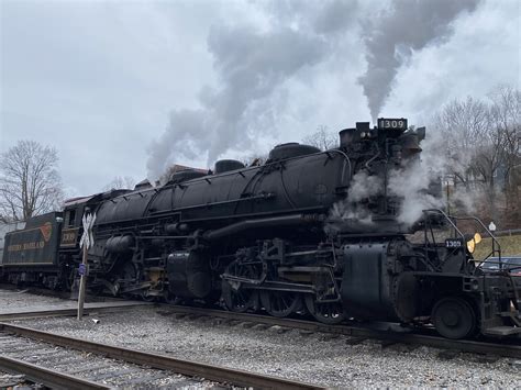 A Closer Look at The Polar Express Train Ride - Western Maryland Scenic Railroad