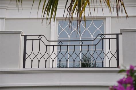 Balcony Railing Ideas Railing Railings Tubular Beautify Gate Chippendale Magzhouse Handrail ...