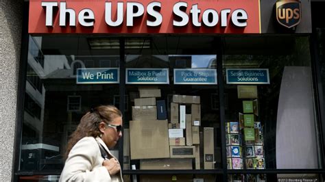 UPS stores offering one-hour print and delivery service in Dallas, Chicago - Dallas Business Journal