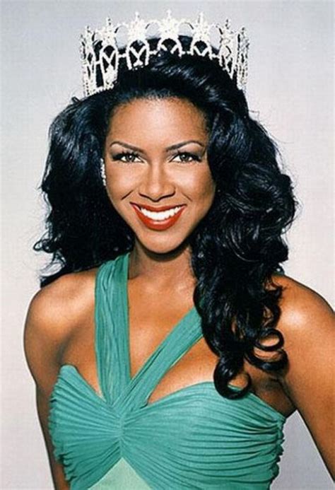 VIDEOS RHOA's Kenya Moore in 1993 Miss USA pageant