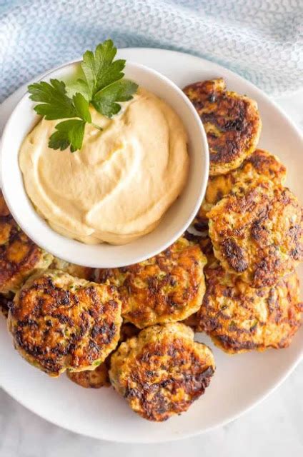 SPICY CHICKEN PATTIES {PALEO, WHOLE30} | Make Yummy Foods