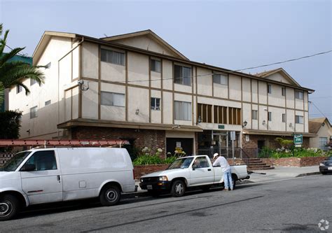 Crestmont apartments - Apartments in Hawthorne, CA | Apartments.com