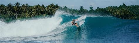 Best Surfing Spots in Costa Rica For Your Next Trip | Iguana Surf