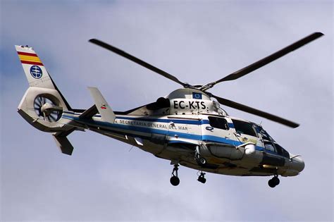 Eurocopter AS365 Dauphin | Dauphin, Aviation, Helicopter