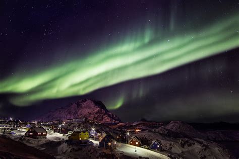 Sisimiut: A picturesque town on the Arctic Circle - [Visit Greenland!]