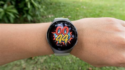 Huawei Watch GT 2e vs Huawei Watch GT 2: Should you save the RM200? - SoyaCincau