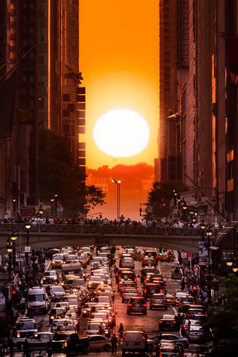 Manhattanhenge: An incredible sunset is coming to New York ...