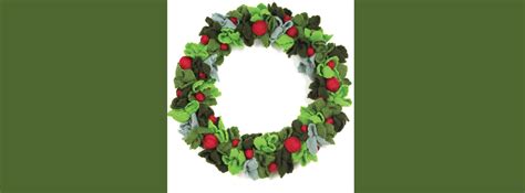 The Holly and Ivy Wreath – Schacht Spindle Company