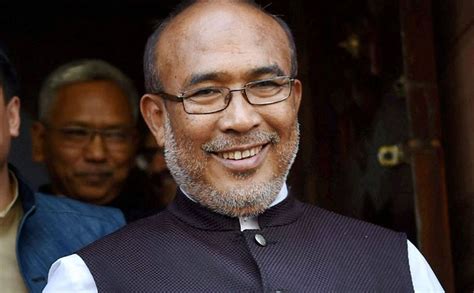 Manipur CM leaves for Delhi with Cong dissidents - Rediff.com India News