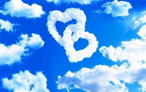 Heart Shaped Clouds Wallpaper