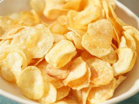 Homemade Salt and Vinegarish Potato Chips Recipe | Alex Guarnaschelli | Food Network