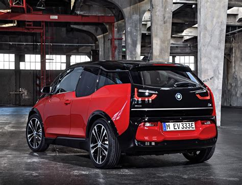 2018 BMW i3s: Sporty EV Gets Power, Styling Upgrades