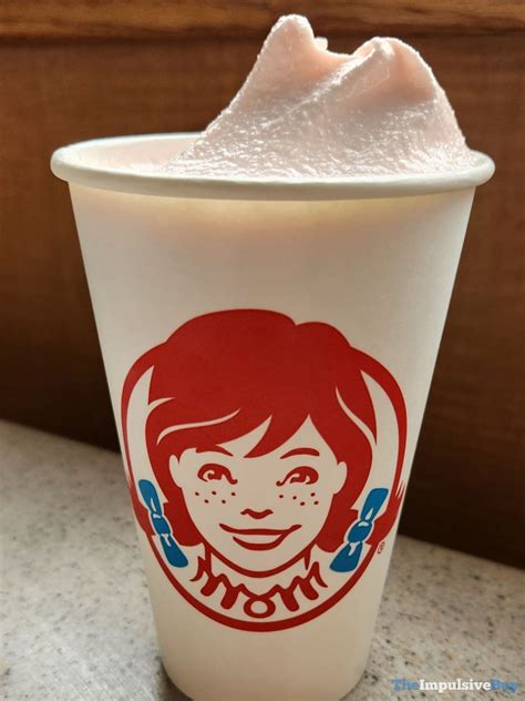 REVIEW: Wendy's Peppermint Frosty - The Impulsive Buy