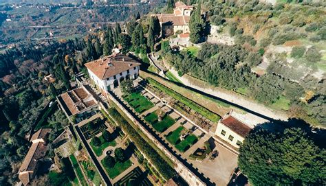 The Villa Medici in Fiesole : Ville e giardini medicei