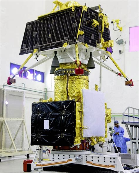 First Images of India's Chandrayaan-2, Pragyaan Rover, All Set to Lift ...