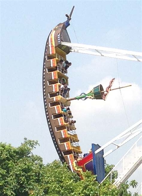 Dream World Amusement Park & Snow Town Bangkok - Discounted tickets