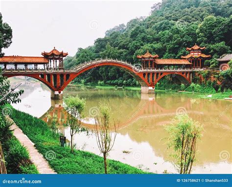 Leshan Haoshang bridge stock image. Image of bridge - 126758621