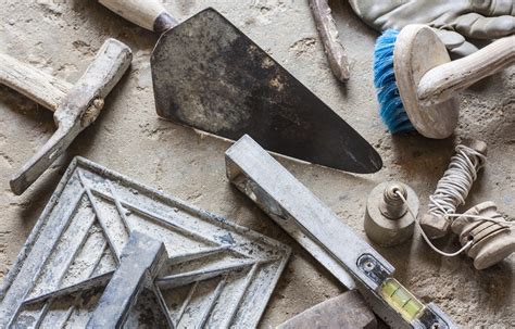 Masonry Tools - A Beginner's Guide - Workshopedia