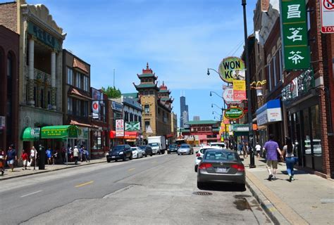 Chinatown (Neighborhood in Chicago, Illinois) - Nomadic Niko