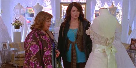 Gilmore Girls: Everything Lorelai Missed In Her Dream Wedding To Luke