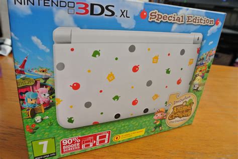 Nintendo 3DS XL Animal Crossing Console Review | Previous Magazine