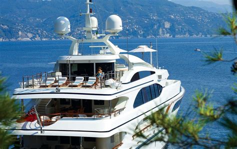 Luxury Crewed Motor Yacht Charter