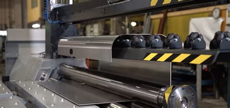 Automated Plate Roll - Sheet metal bender for Truck Production - SweBend