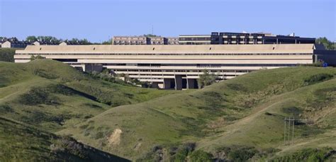 2 Alberta universities make Maclean's best Canadian med schools list ...